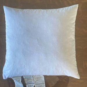Pottery Barn White Duck Feathers Pillow Insert